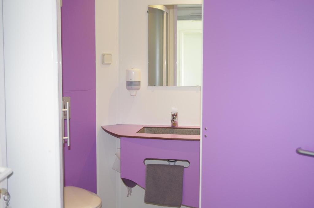 Kyriad Direct Saintes Quarto foto